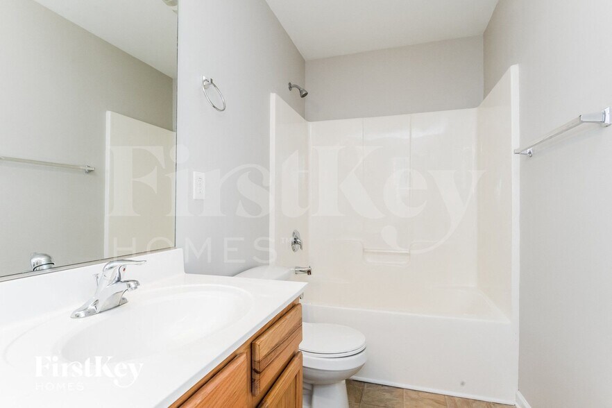 Building Photo - 2589 Cypress Oak Ln