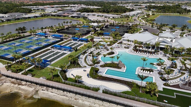 Building Photo - 25569 Emerald Bnd Cir