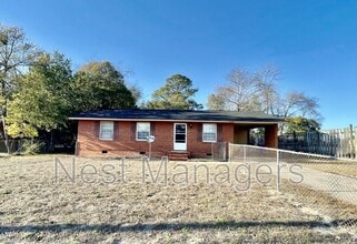 Building Photo - 3522 Thomas Dr