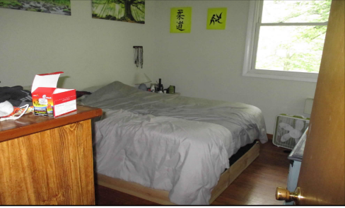 main level bedroom - 4223 N Kinser Pike