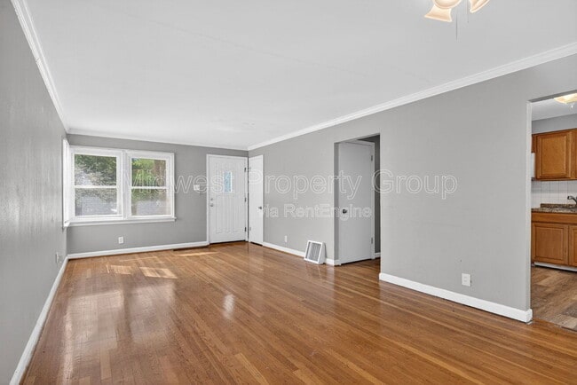 Building Photo - 1223 Rapid Dr