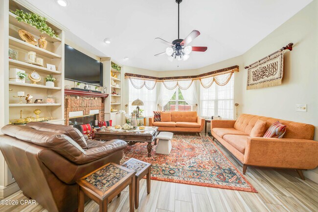Building Photo - 303 Wood Trail