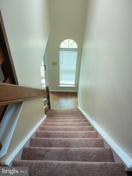 Building Photo - 857 Jackson St