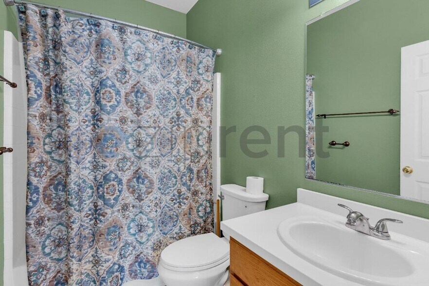 Building Photo - 17711 SE 14th St