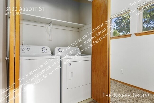 Building Photo - 3430 Abbott St