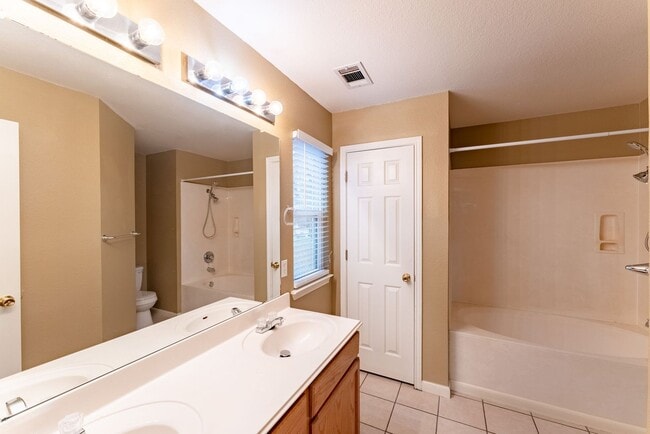 Building Photo - Modern Elegance Beckons: Unveil Your Dream Home in Kyle, TX!