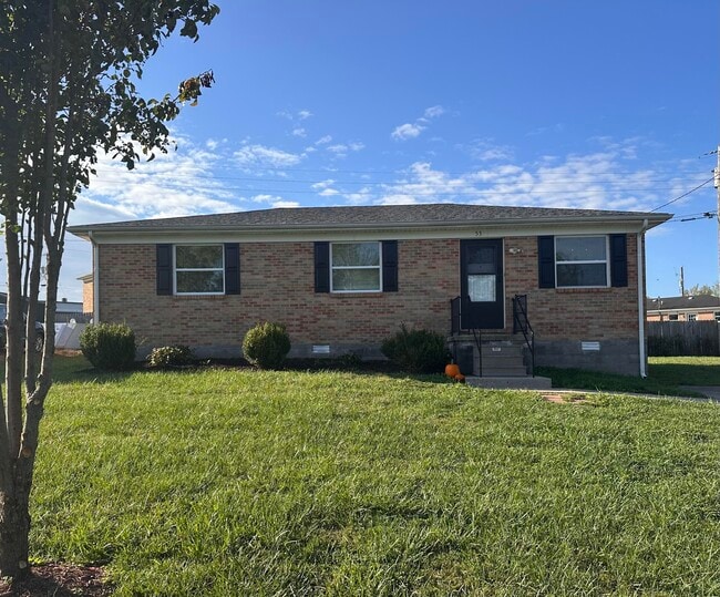 Building Photo - 53 Beechwood Dr