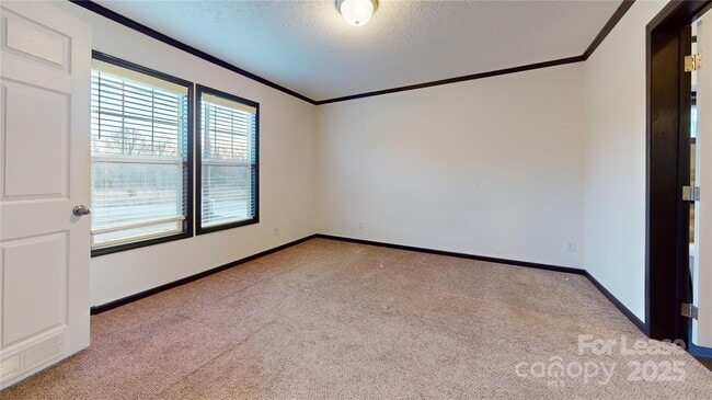 Building Photo - 7708 Waxhaw Hwy