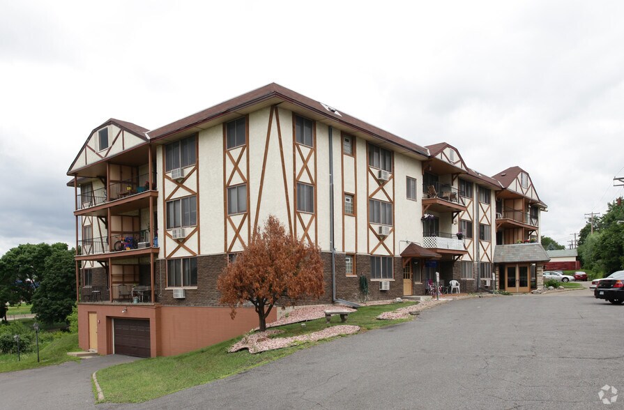 Brittany Apartments 3127 S Highway 100 Saint Louis Park MN 55416