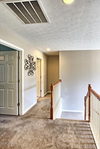 Building Photo - 9217 Eminence Ct