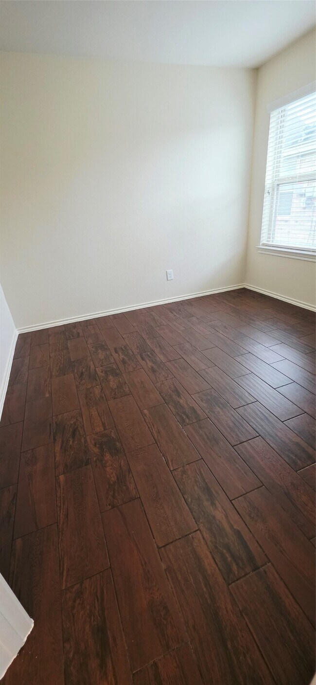 Building Photo - 2767 Morgensen Dr