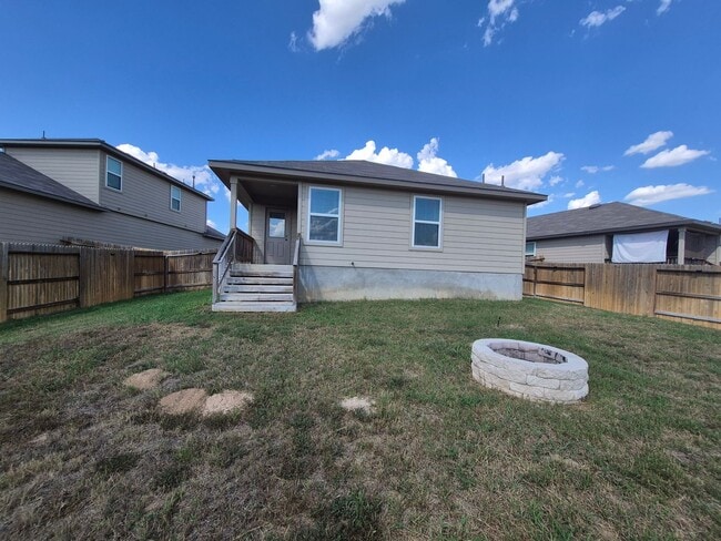 Building Photo - 345 Middle Grn Lp