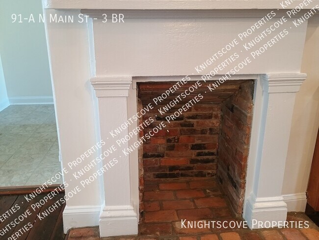 Building Photo - 91 N Main St