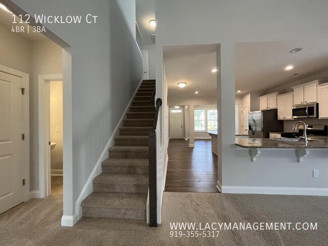 Building Photo - 112 Wicklow Ct