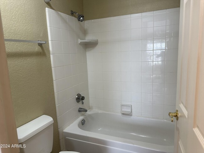 Building Photo - 5950 N 78th St