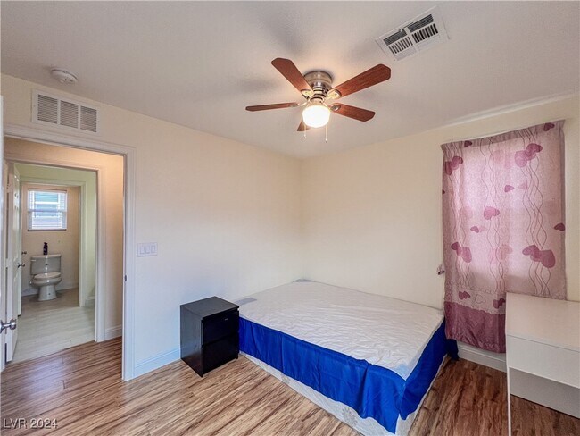 Building Photo - 9201 Verdugo Ridge Ct