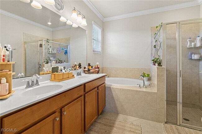 Building Photo - 11656 Eros Rd