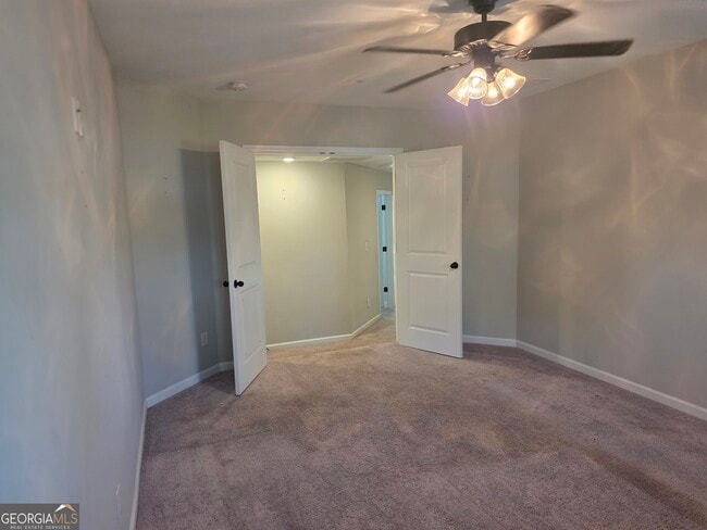 Building Photo - 132 W River Cane Run