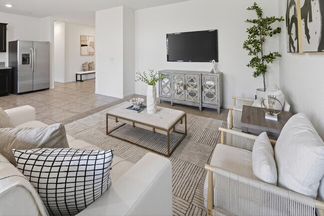 Building Photo - Gorgeous West Roseville Solar Home