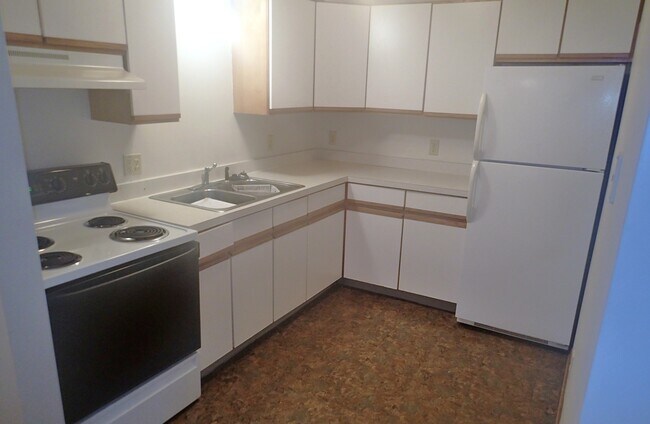 Building Photo - 1278 Brittain Rd