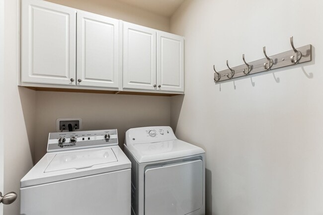 Building Photo - High-End Year Round Rental in Lewes