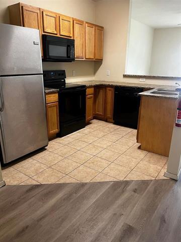 Primary Photo - 1052 Agape Ct