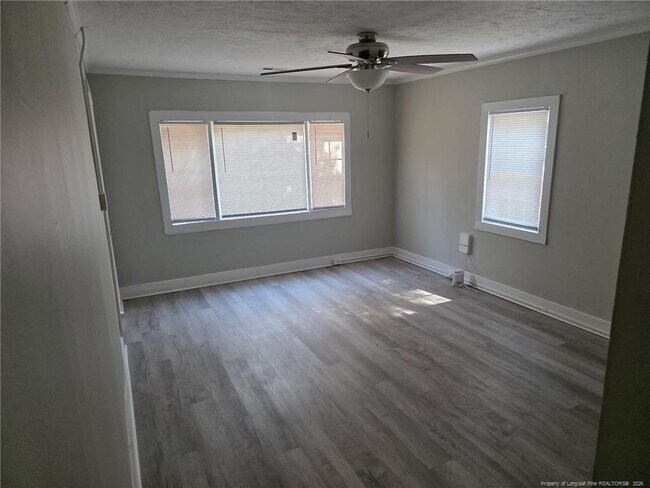 Building Photo - 2031 Womble Dr