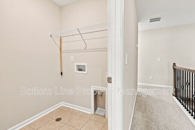 Building Photo - 1615 Glacier Dr