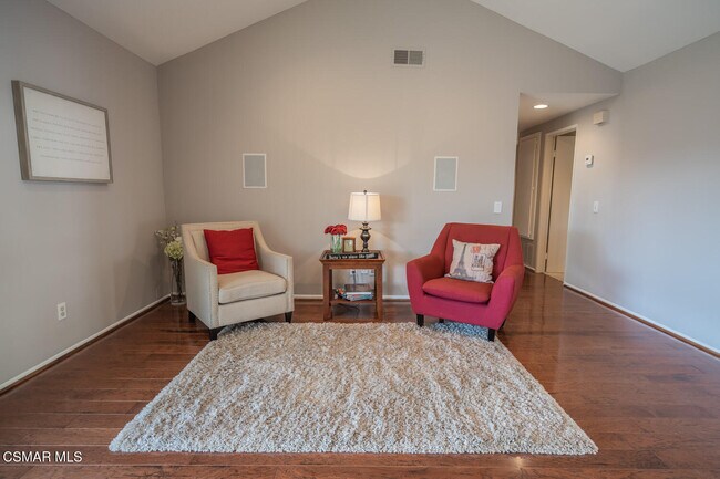 Building Photo - 3065 Starling Ave