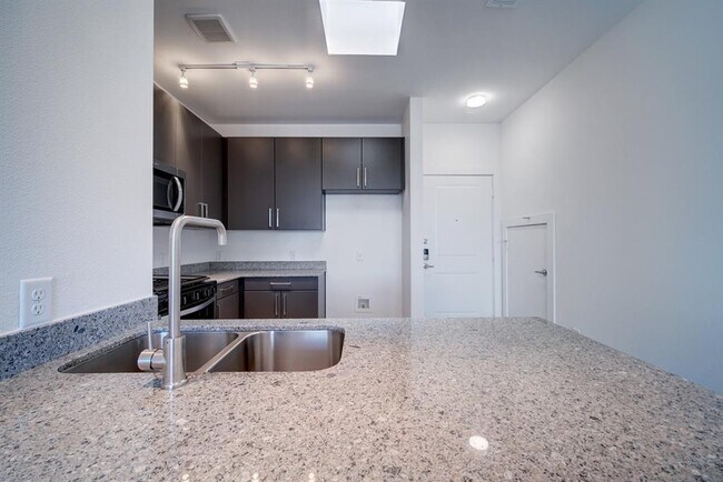 Building Photo - 13130 Pond Springs Rd