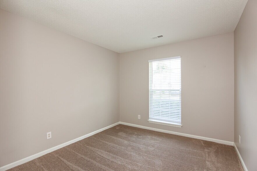 Building Photo - 8411 Galena View Dr