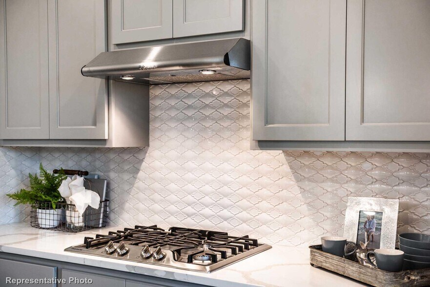 Building Photo - 2901 Black Walnut St