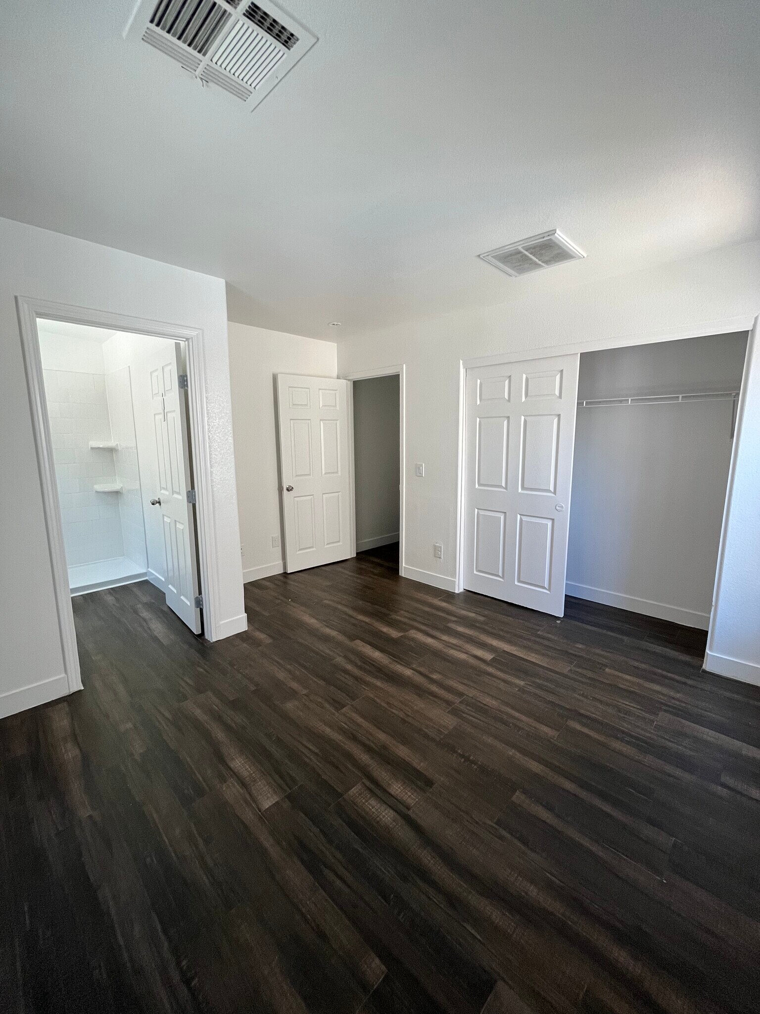 Building Photo - 2178 Dragon Claw Ln
