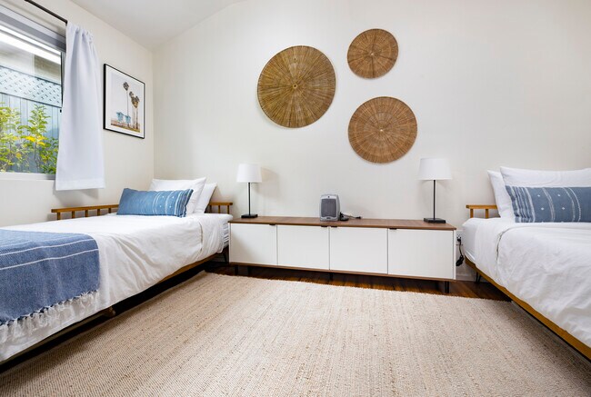 2nd bedroom - 1608 Castillo St