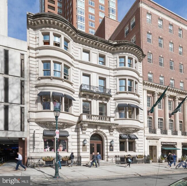 Building Photo - 130 18TH St