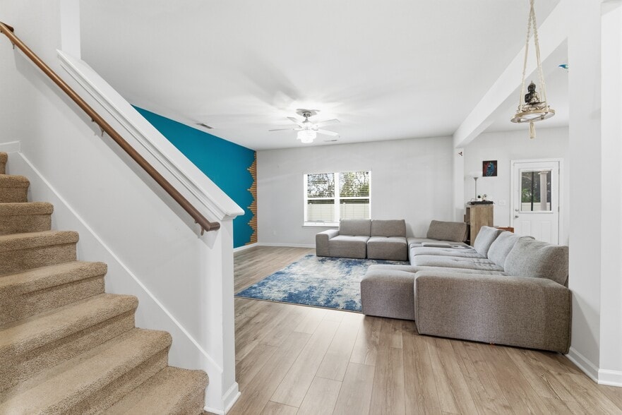 Building Photo - 2210 Cancellara Ct