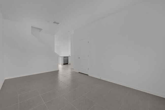 Building Photo - 6089 Zen Wy