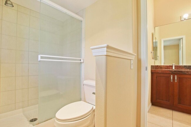 Building Photo - Gated community unfurnished home with spa & ocean views