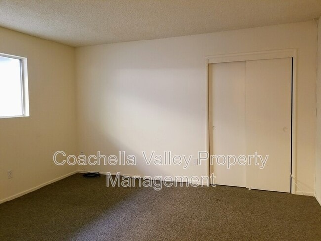 Building Photo - 73361 Catalina Way