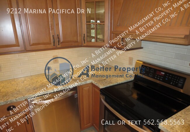 Building Photo - 9212 Marina Pacifica Dr N