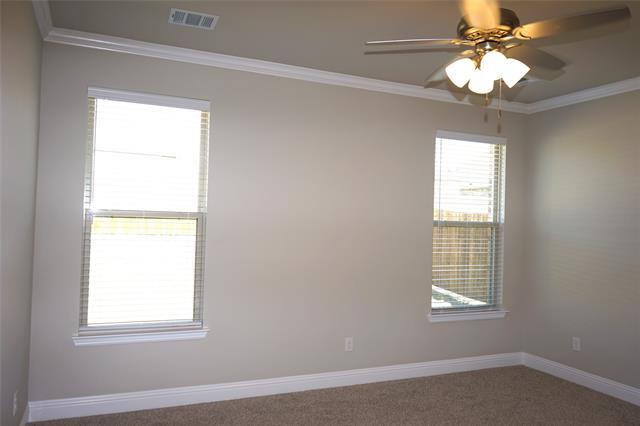 Building Photo - 707 Broken Bow Ln