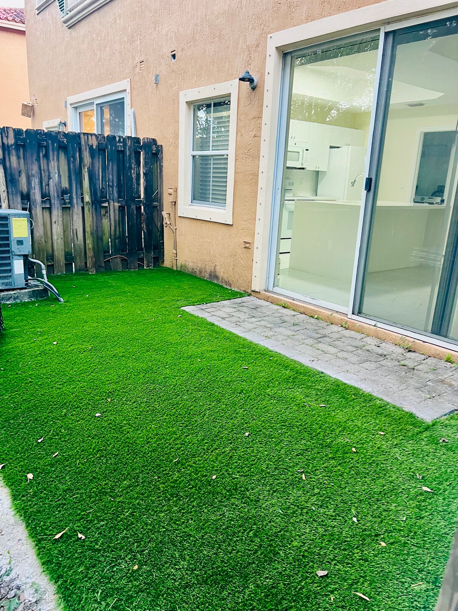 Building Photo - 4950 White Mangrove Way E