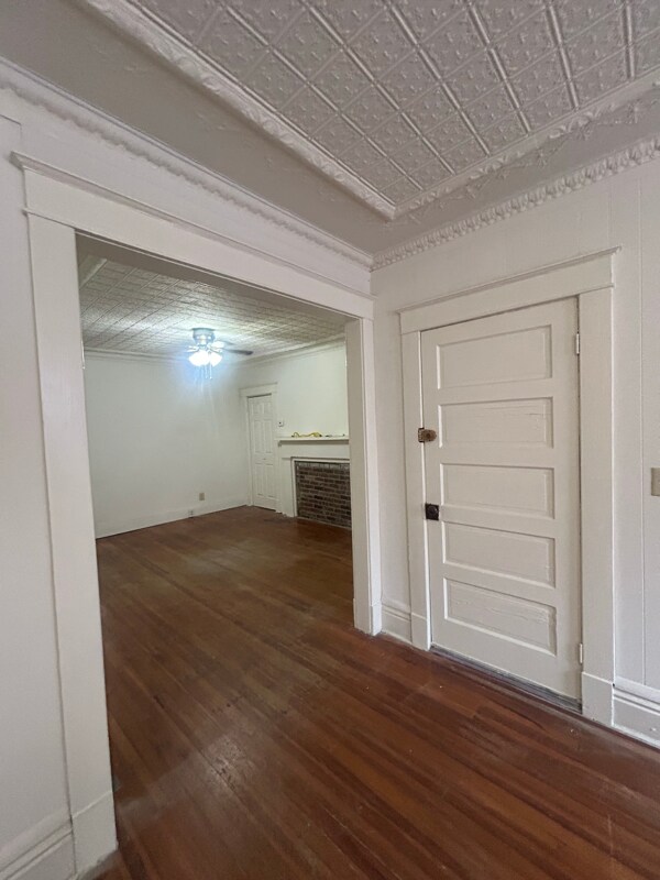 Building Photo - 333 2nd St