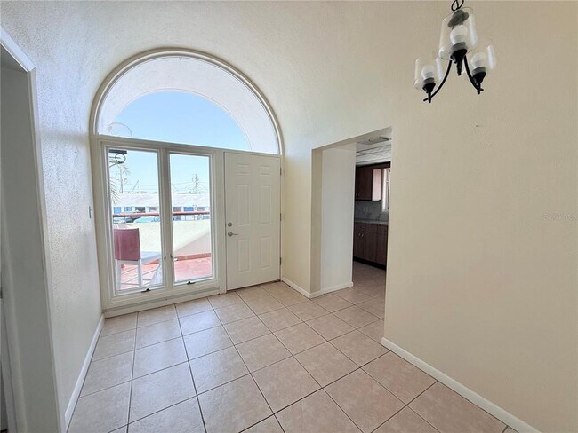 Building Photo - 735 Dodecanese Blvd