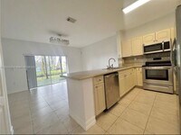 Building Photo - 15800 SW 92nd Ave