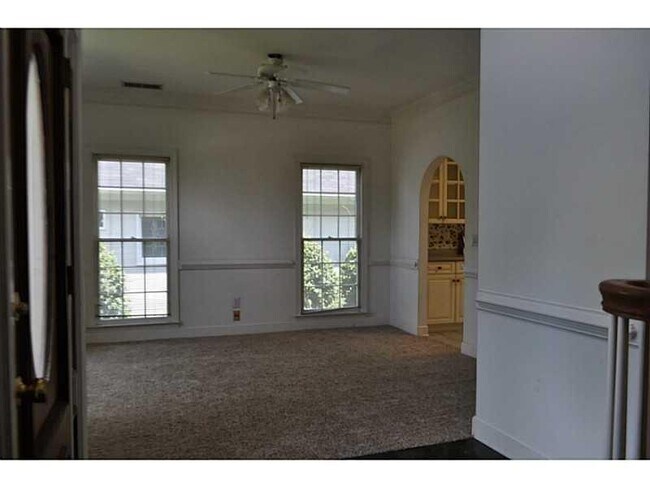 Building Photo - 2702 Bridgegate Cove NE