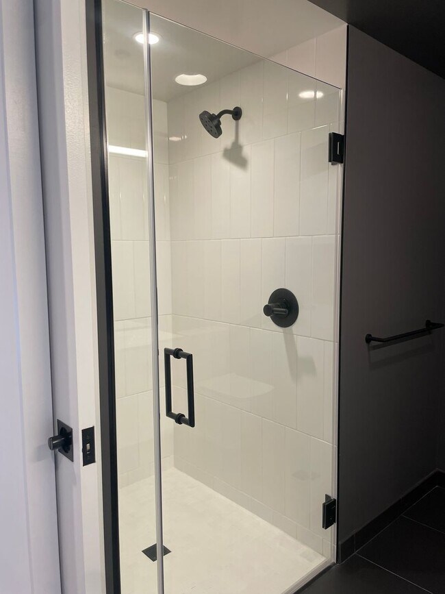 Building Photo - 960 Market St