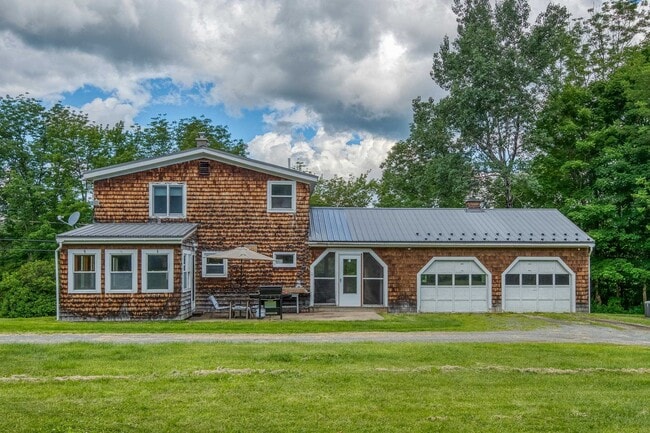 Primary Photo - 770 Dalton Rd