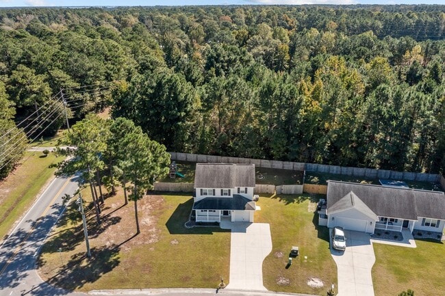 Building Photo - Welcome to Clymer Court!