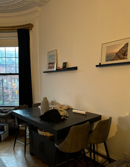 Building Photo - 464 Beacon St